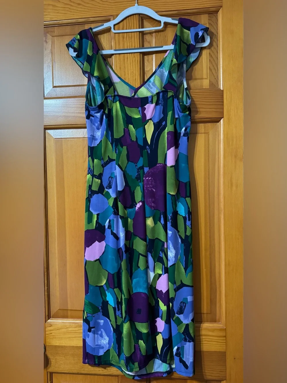 Dressbarn Abstract Ruffle V-Neck Maxi Dress — Green & Purple & Blue - Picture 3 of 3